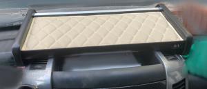 PÓŁKA ŚRODKOWA VW CRAFTER OD 2006 R PIKOWANA ROMBY BEŻOWA+ BEŻOWA NIĆ  